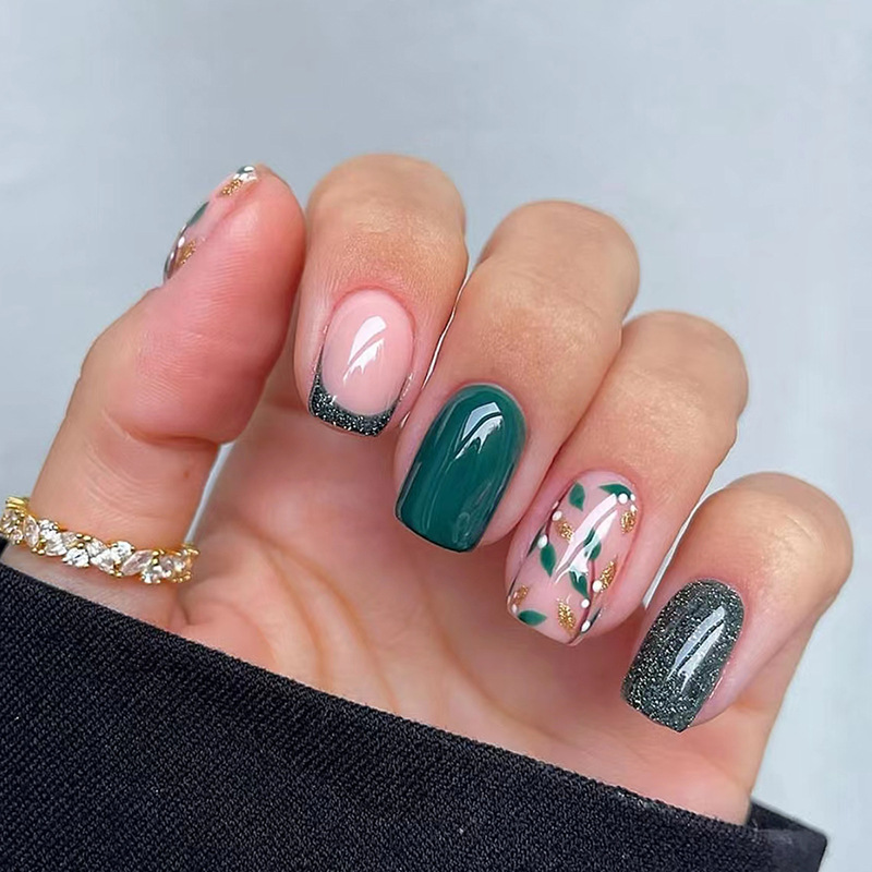 24 個再利用可能な付け爪ショートスクエアヘッドプレス付け爪 - Nail Art Fake のレビューと価格