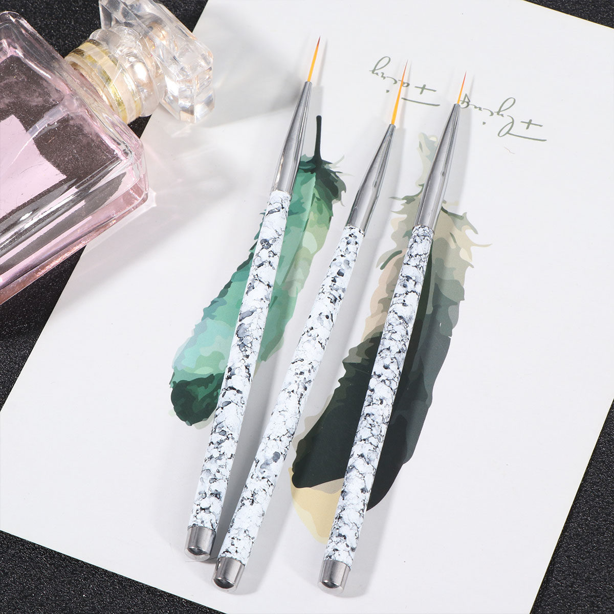 3 個ネイルアートブラシセットファインライナーナイロン毛ツー - Nail Art Brush Set のレビューと価格
