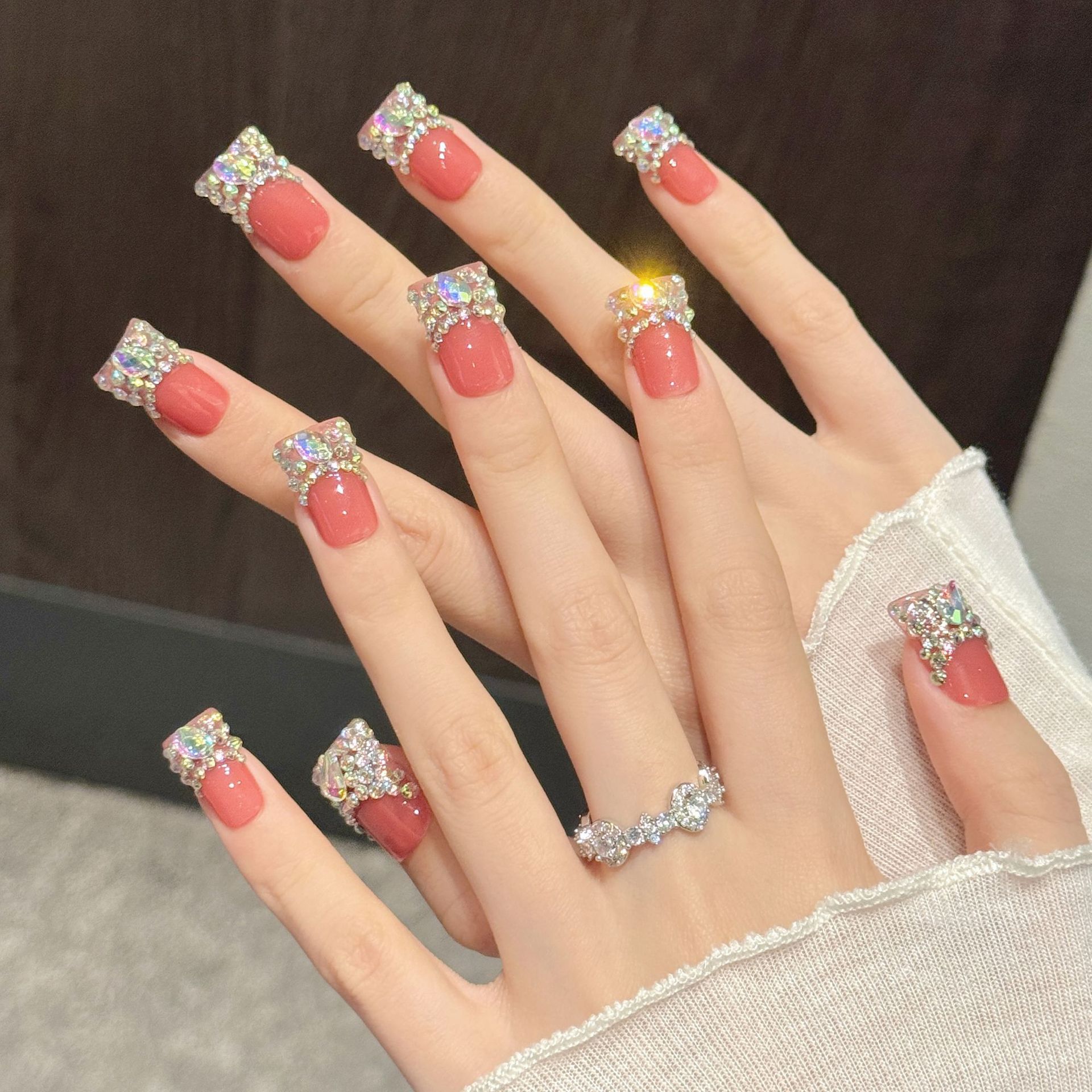 10個入り フラッシュダイヤモンド フレンチスタイル つけ爪 - Nail Art Fake のレビューと価格