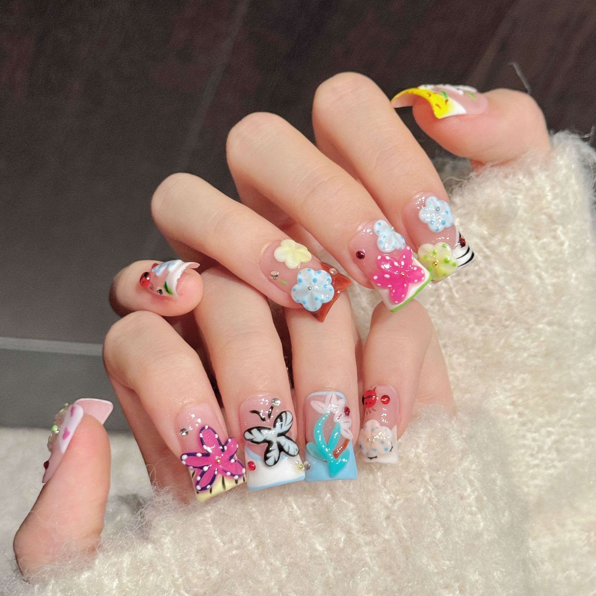 10個入り ダックハンドメイドつけ爪、花蝶の夢、フェスティバ - Nail Art Fake のレビューと価格